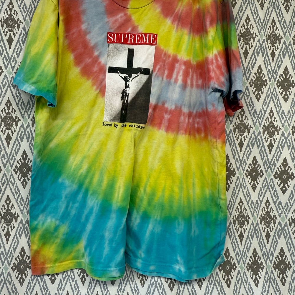 Supreme Tie-Dye Graphic Tee